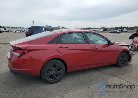 2021 Hyundai Elantra Sel from USA, damaged, VIN KMHLM4AG4MU066193